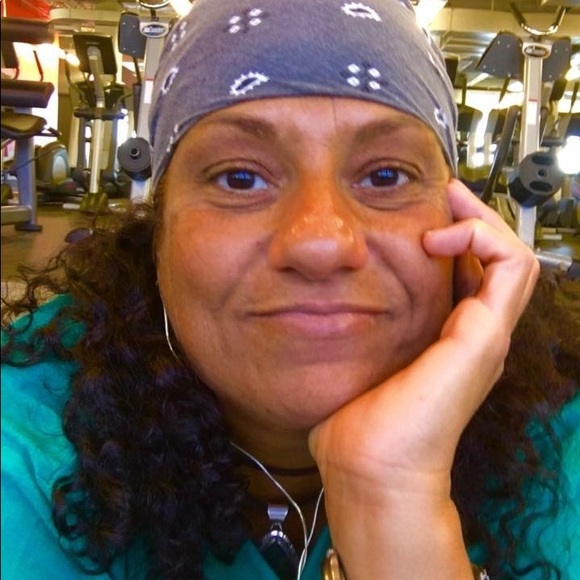 Meet your Posher, irisincorporated - Picture 6 of 16